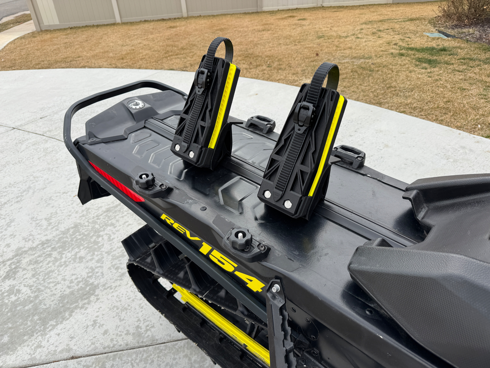 Snow Machine Tunnel Rack Vise Racks | LinQ Snowmobile Snowboard Rack for Ski-Doo